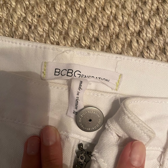 BCBGeneration White Jean Shorts - Picture 2 of 7